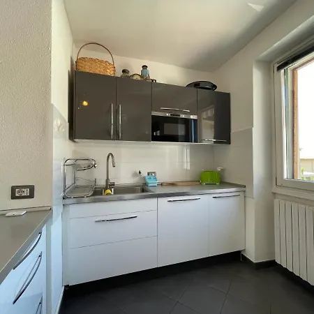 Modern In - Larihome A10 Daire *