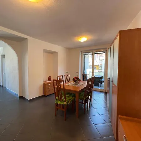 Apartment Modern In - Larihome A10
